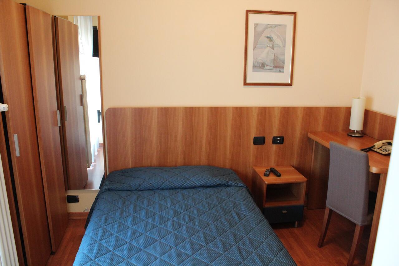 Hotel Selide Desio Dış mekan fotoğraf