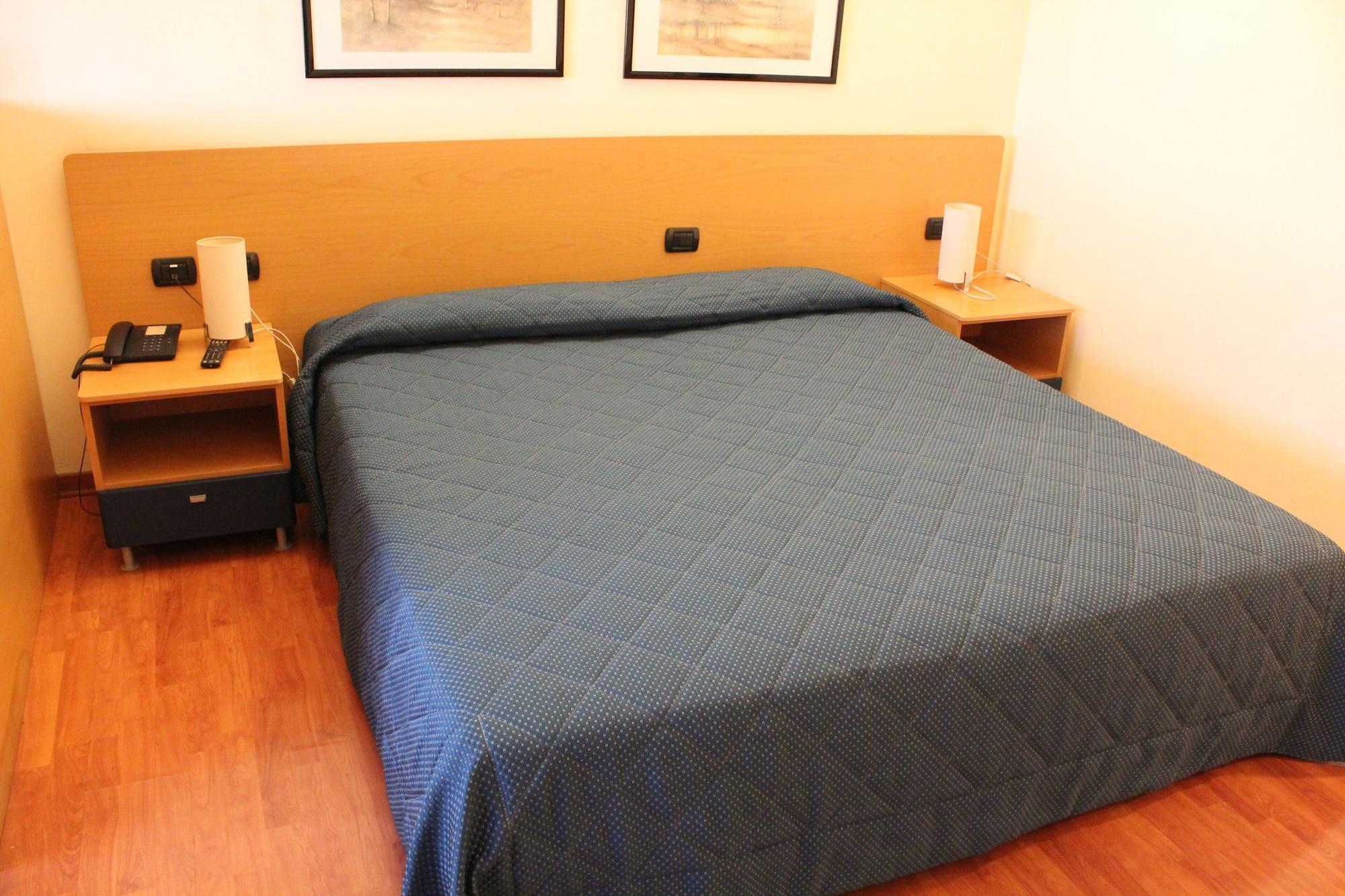 Hotel Selide Desio Dış mekan fotoğraf