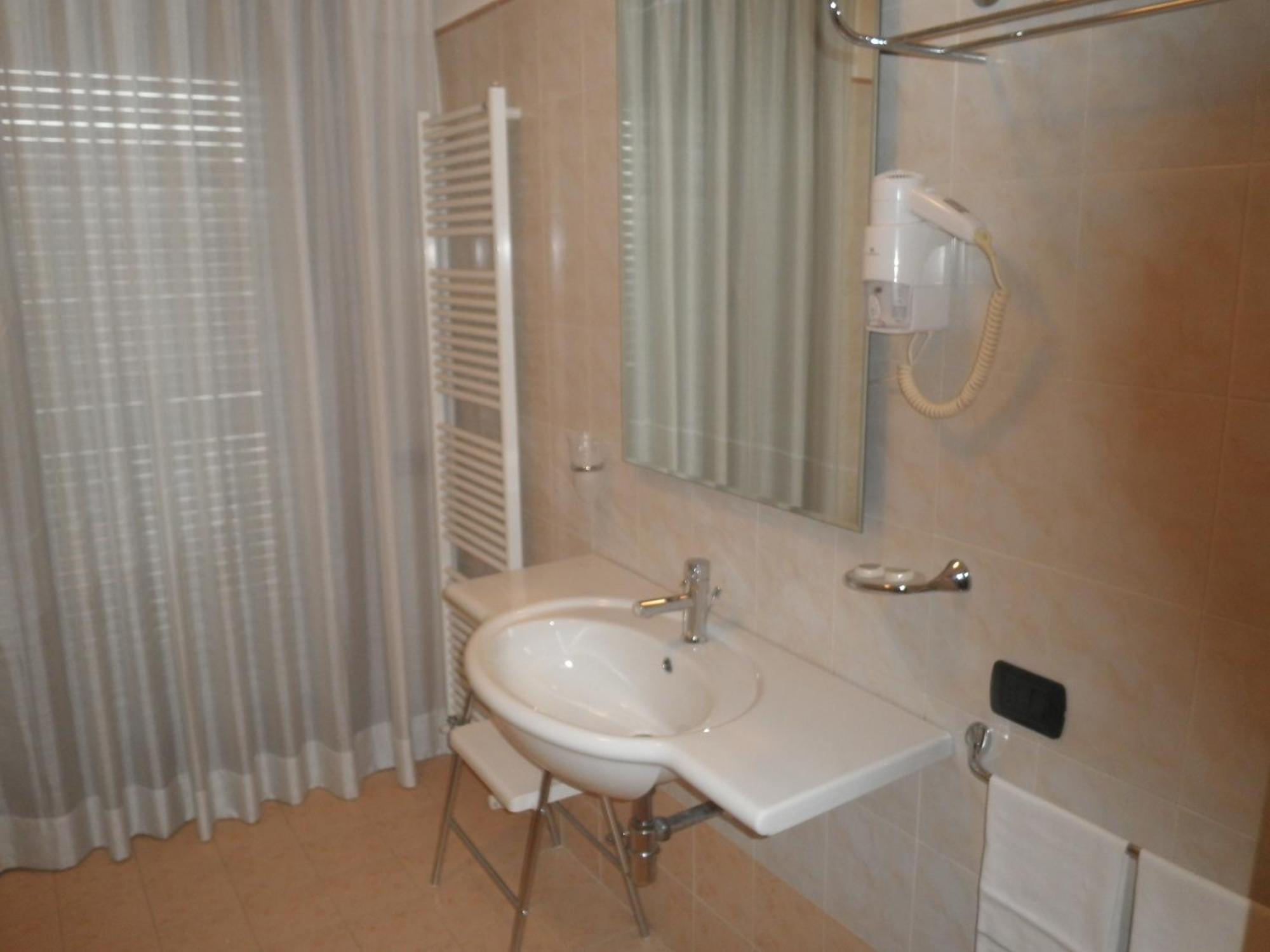 Hotel Selide Desio Dış mekan fotoğraf
