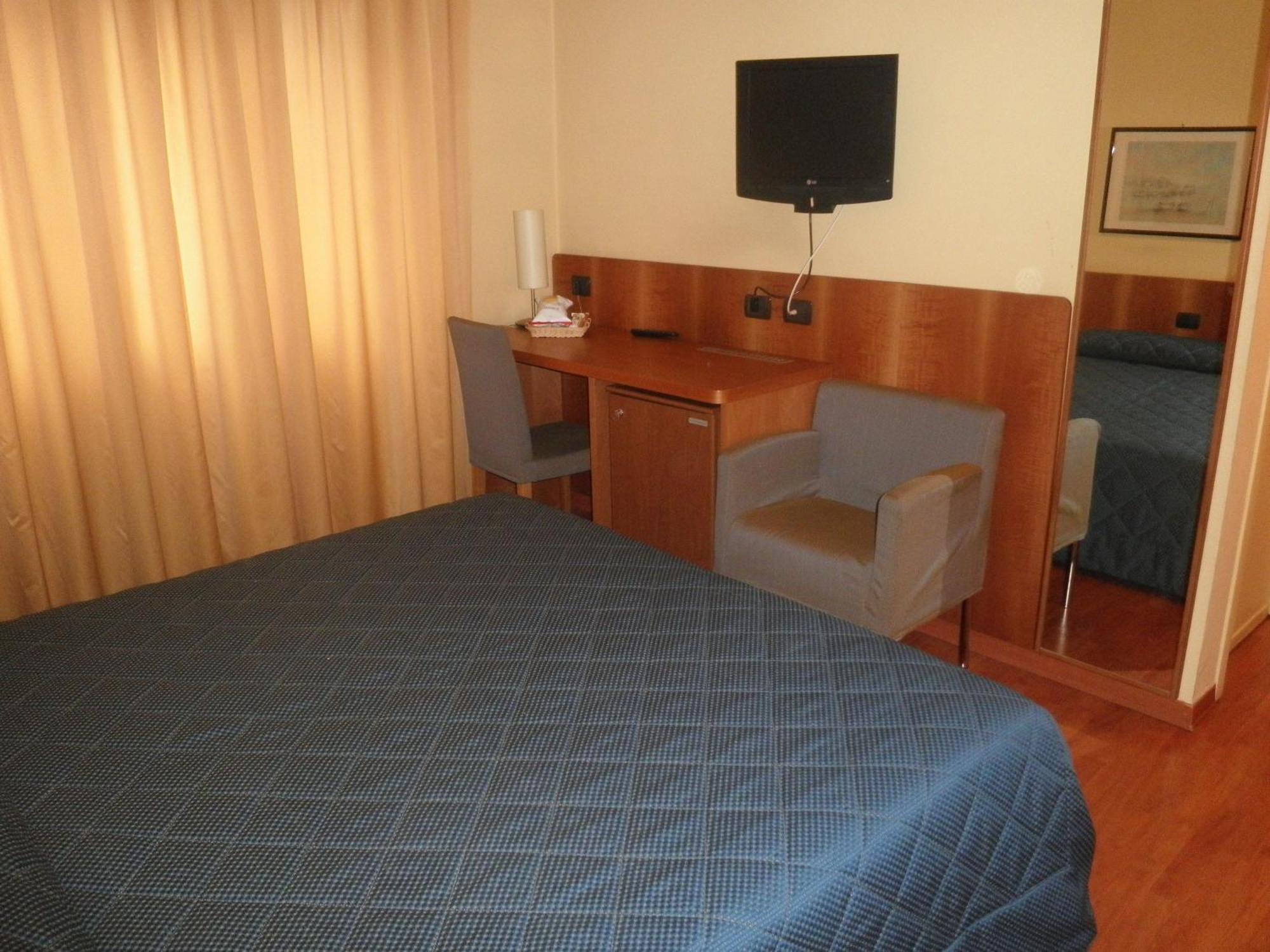 Hotel Selide Desio Dış mekan fotoğraf
