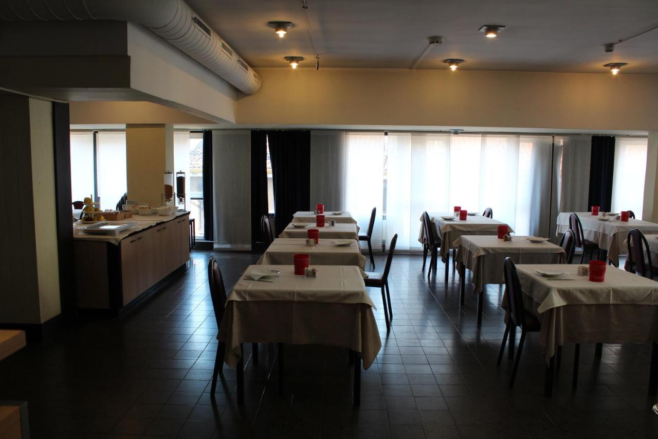 Hotel Selide Desio Dış mekan fotoğraf