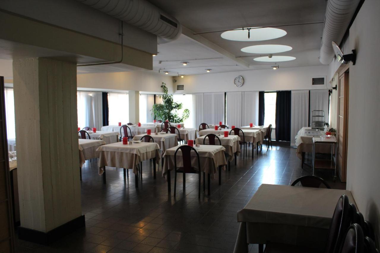 Hotel Selide Desio Dış mekan fotoğraf
