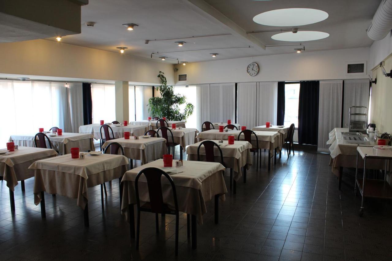 Hotel Selide Desio Dış mekan fotoğraf